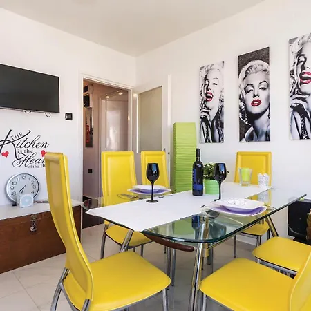 1 Bedroom Pet Friendly In Ριέκα