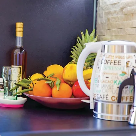 1 Bedroom Pet Friendly In