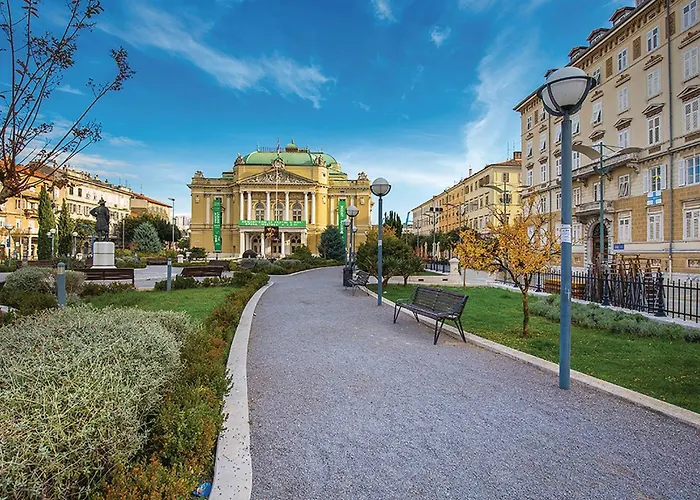 Lägenhet Lovely In With Wifi